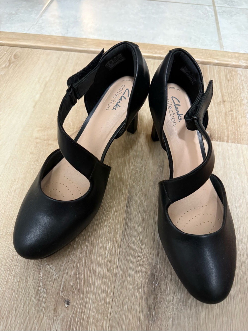 Clarks Black Women's Mary Jane Heeled Pumps with Strap - Picture 2 of 5